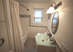Bathroom interior — collection image 09